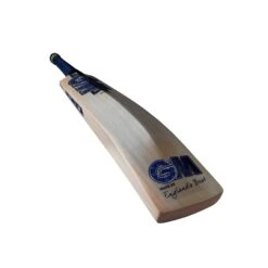 GM Brava 606 Cricket Bat -Sports Ball Store Brava Bat Left scaled 1
