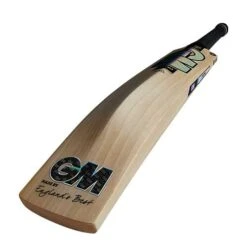 GM Chroma 707 Cricket Bat 8 GM Chroma 707 Cricket Bat -Sports Ball Store Gunn and Moore Chroma Cricket Bat angled 1